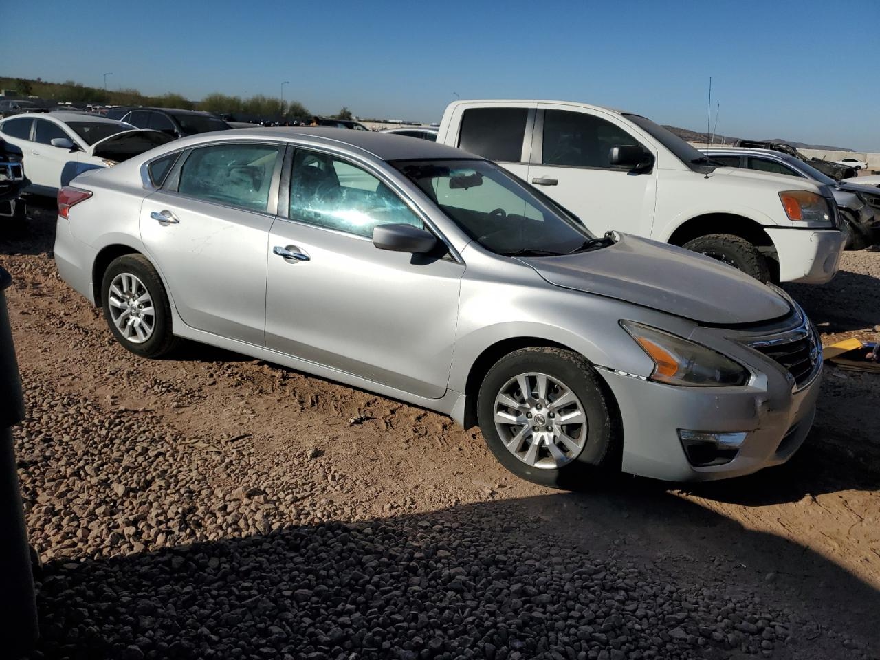 2015 Nissan Altima - Image 4