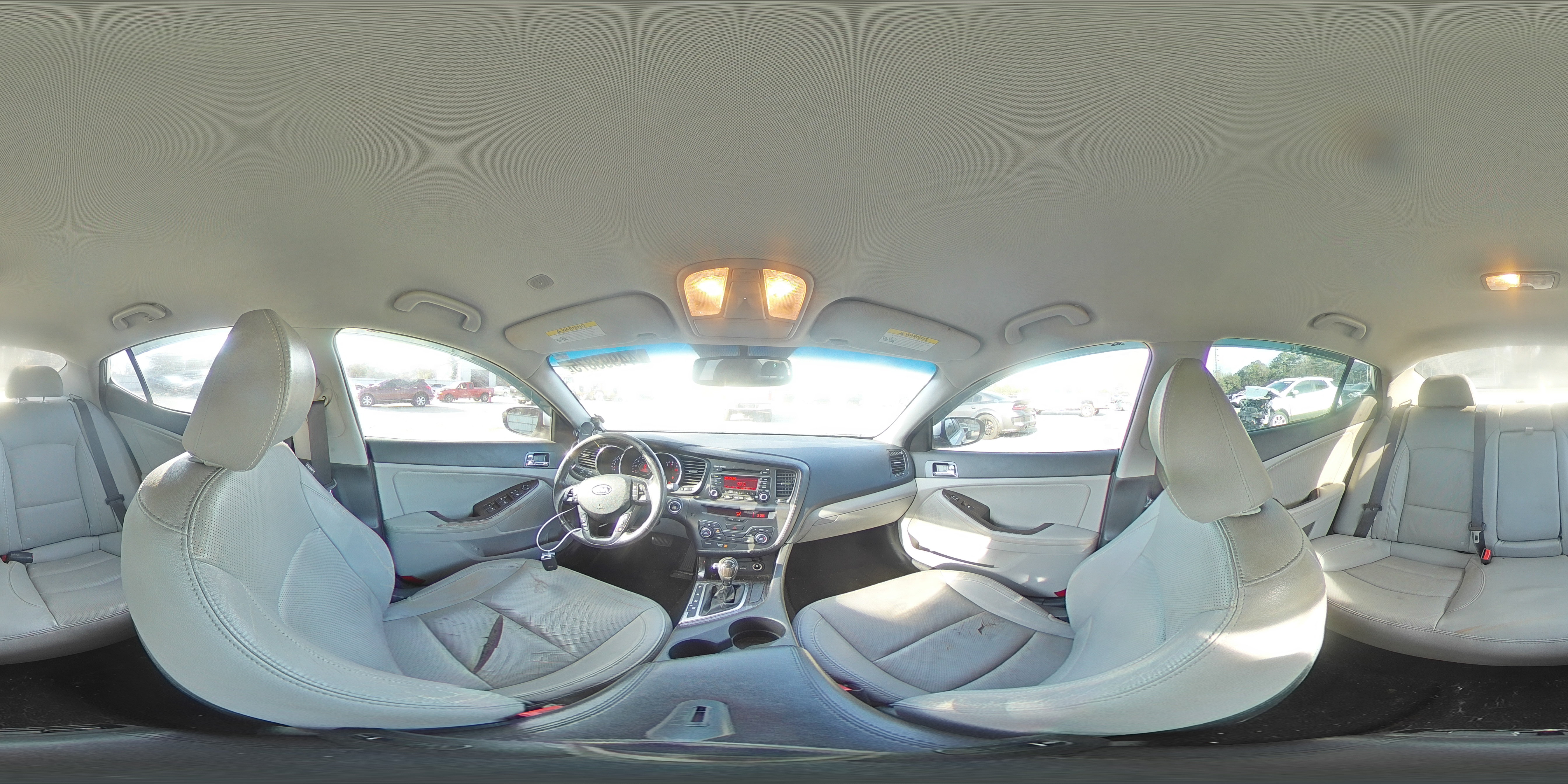 2012 Kia Optima - Image 12