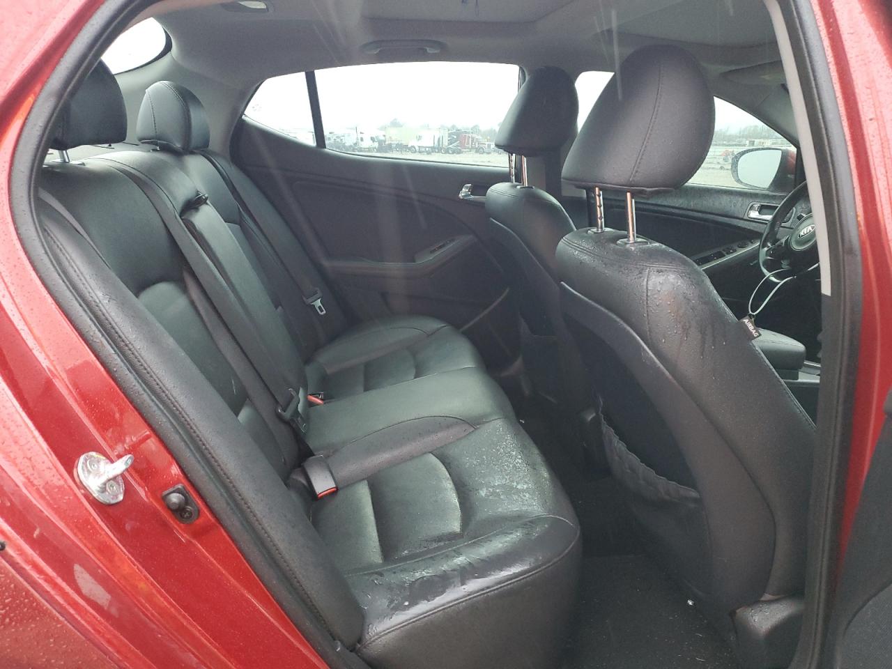 2014 Kia Optima - Image 10