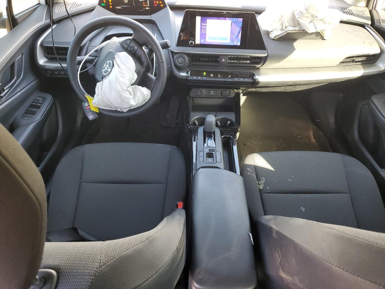 2024 Toyota Prius - Image 8