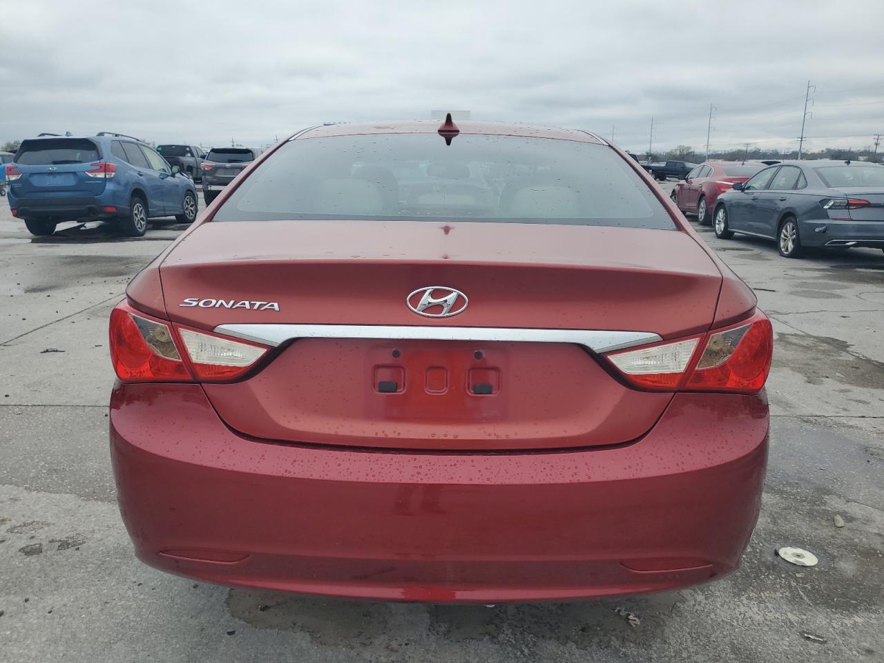 2012 Hyundai Sonata - Image 6