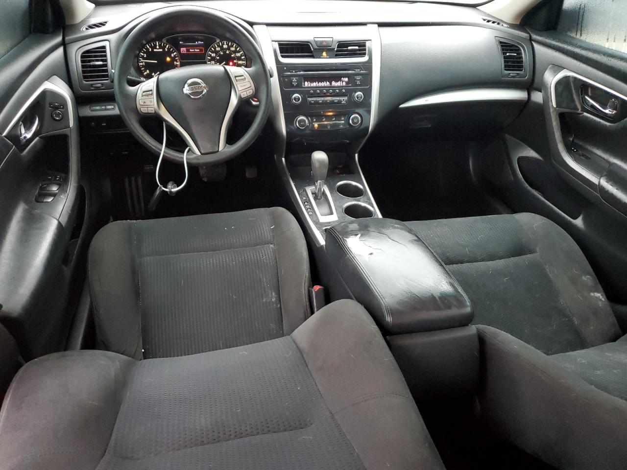 2015 Nissan Altima - Image 8