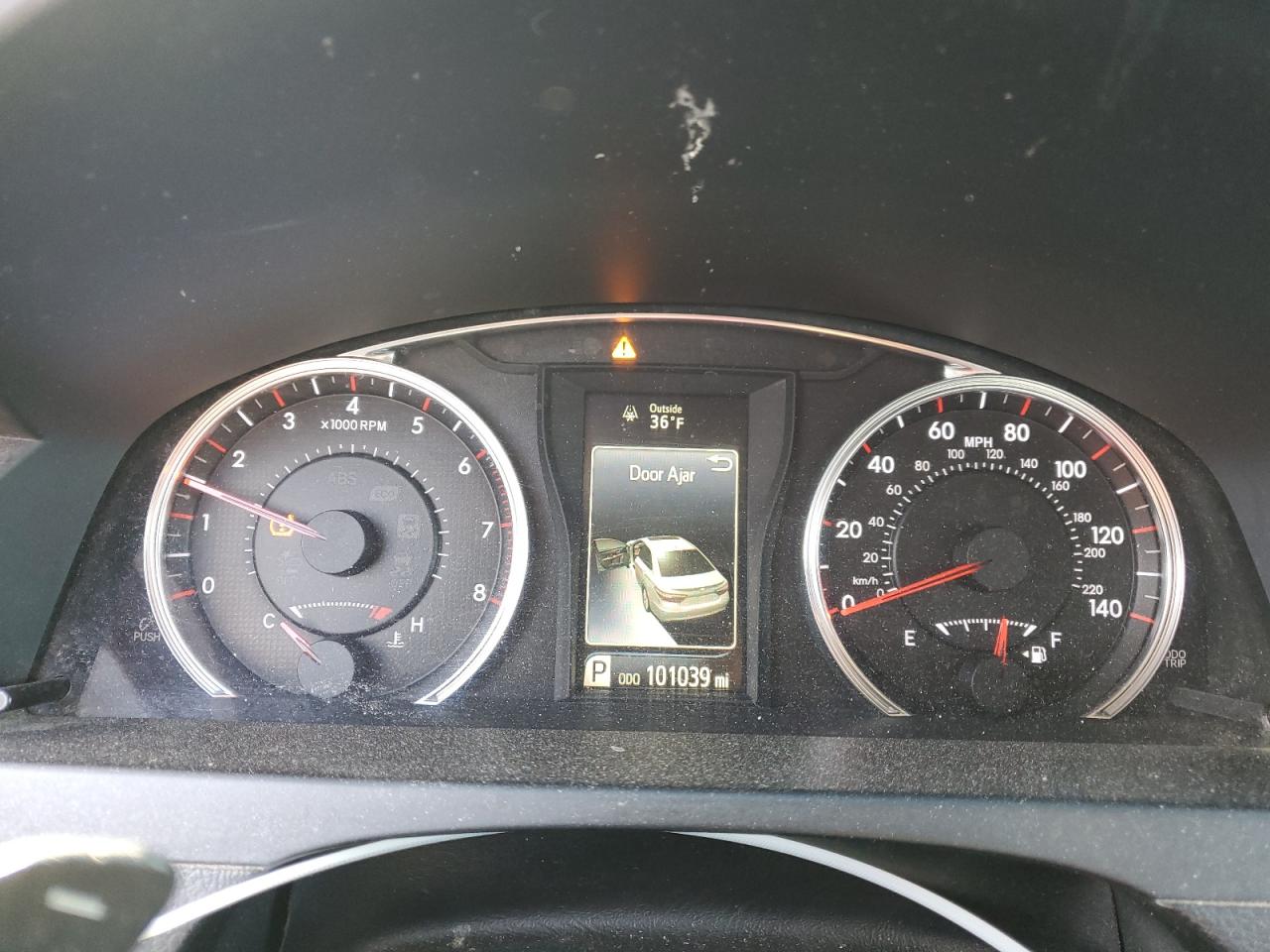 2015 Toyota Camry - Image 9