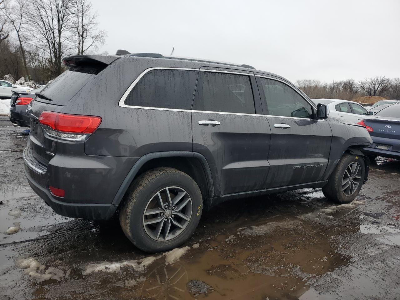 2018 Jeep Grand Cherokee - Image 3
