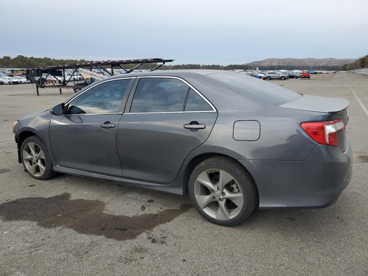 2014 Toyota Camry - Image 2