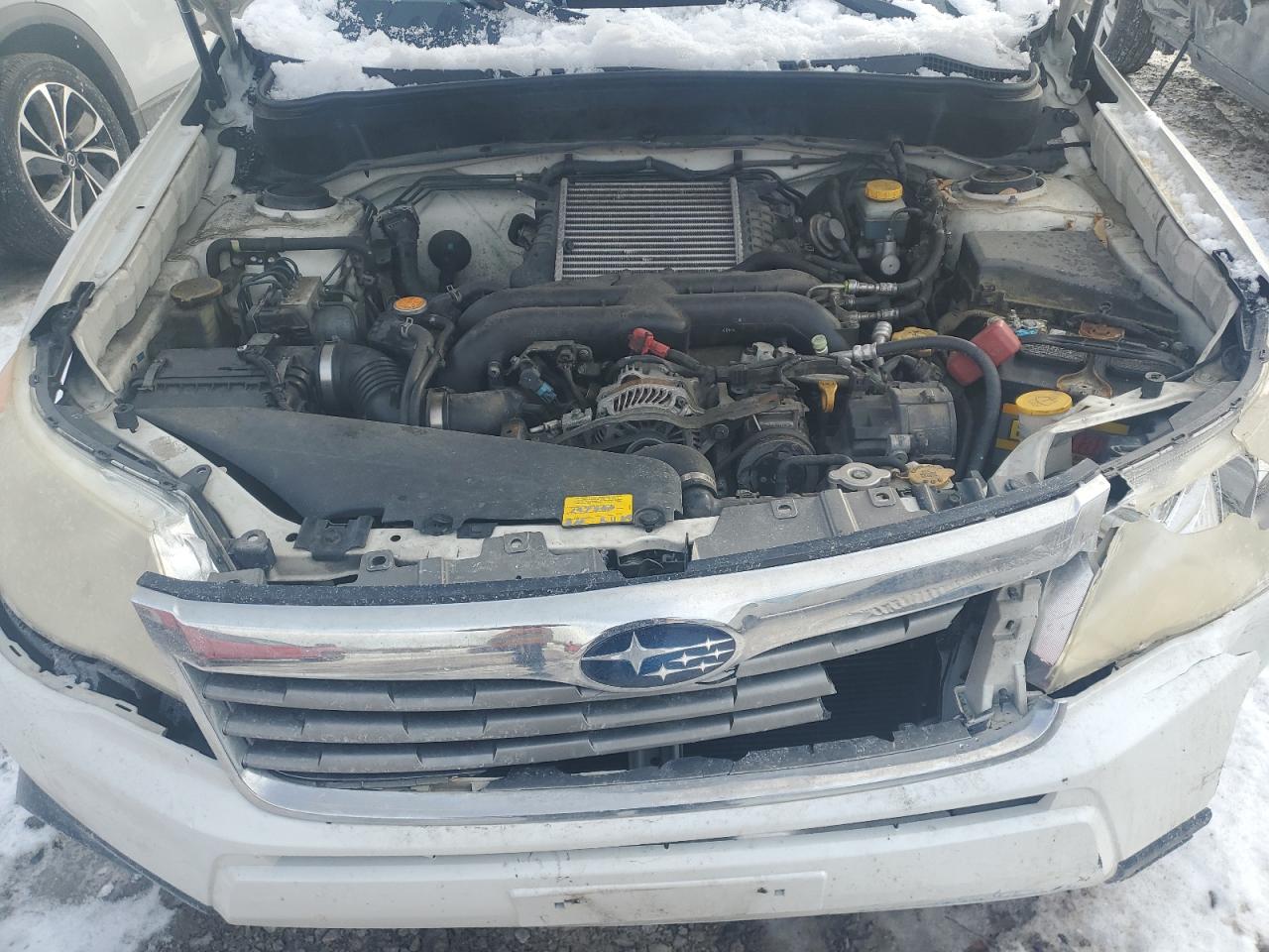 2010 Subaru Forester - Image 12