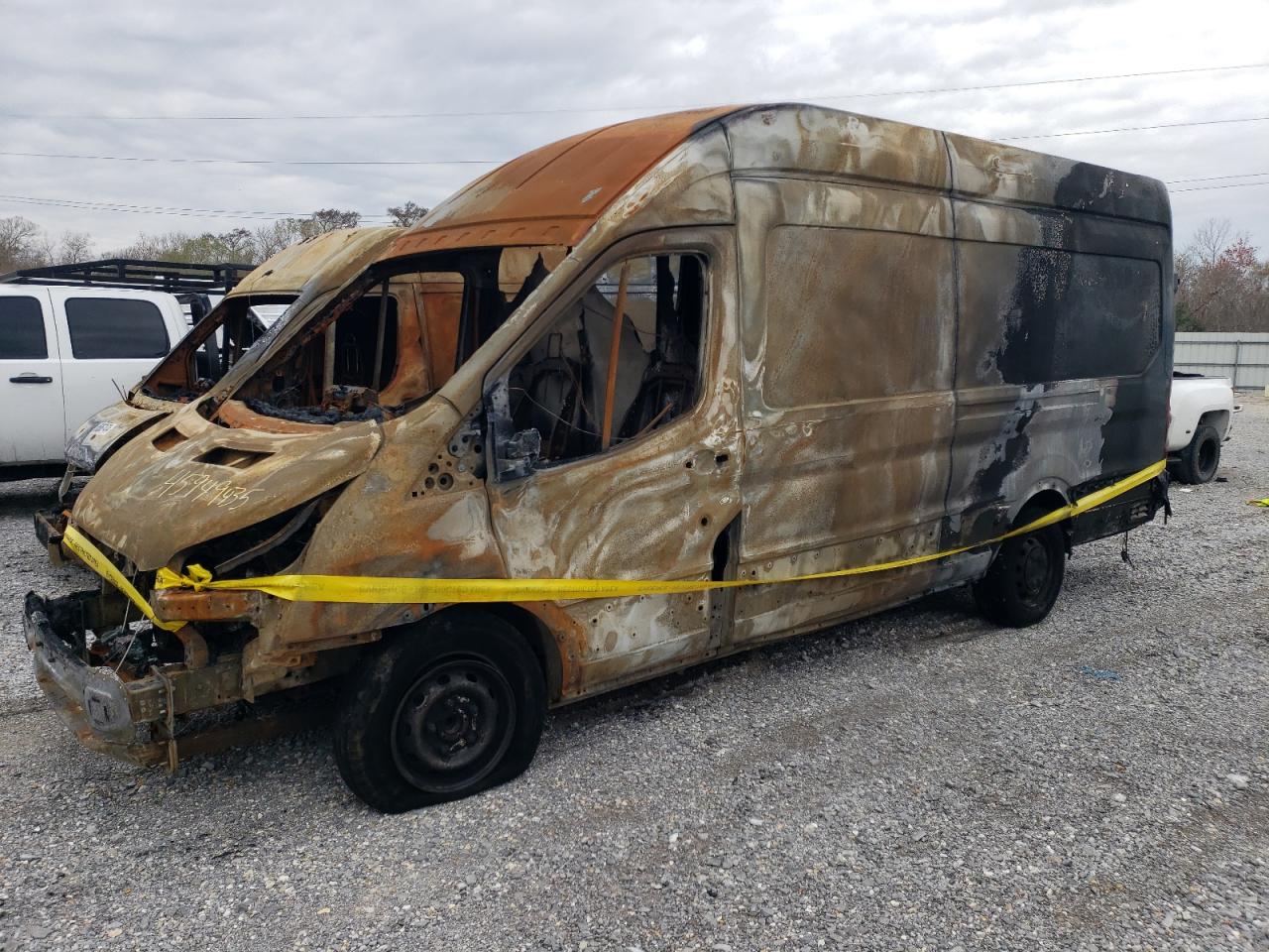 2020 Ford Transit T-250 for Sale in New Orleans, LA - Burn