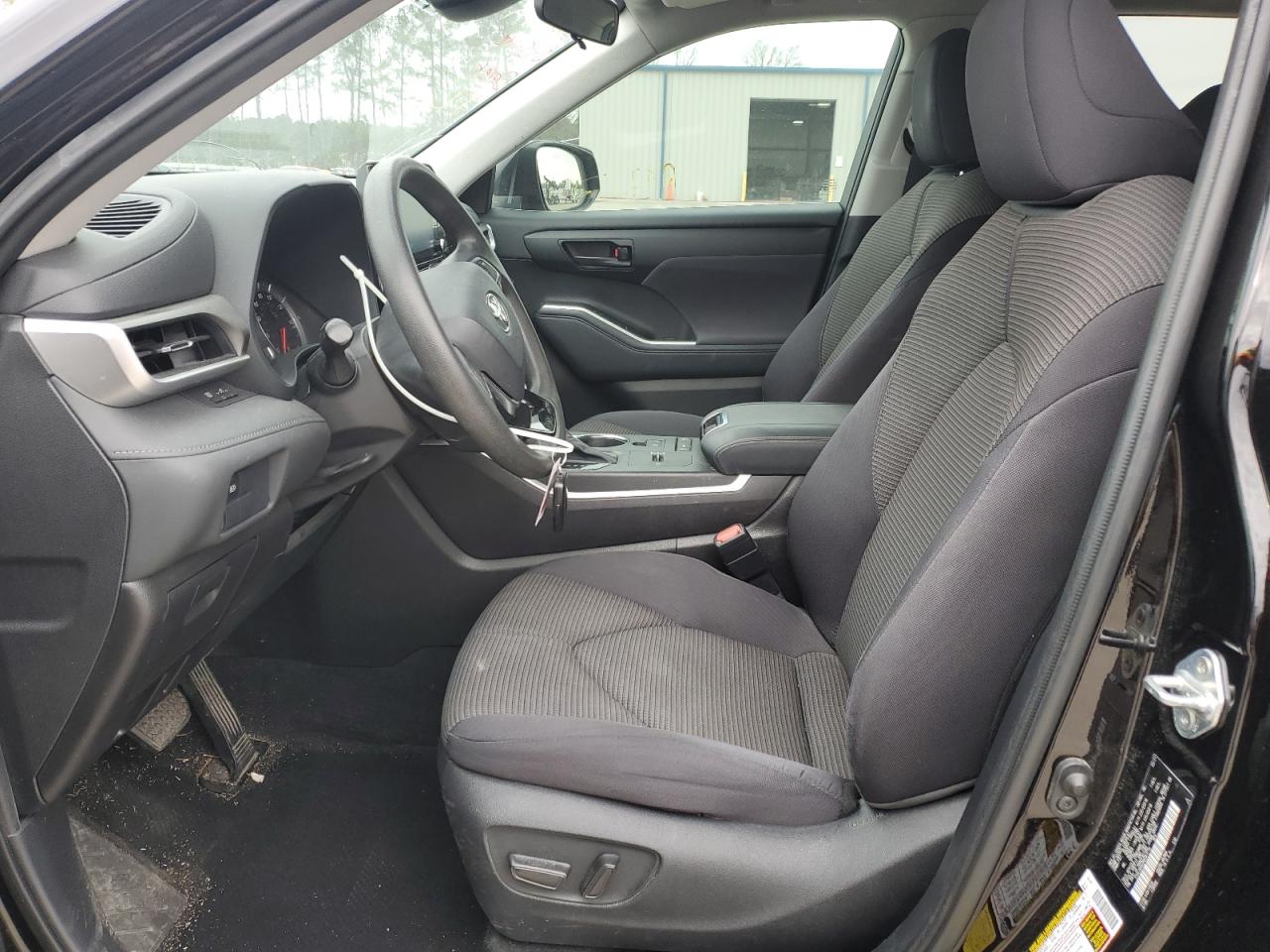2021 Toyota Highlander - Image 7