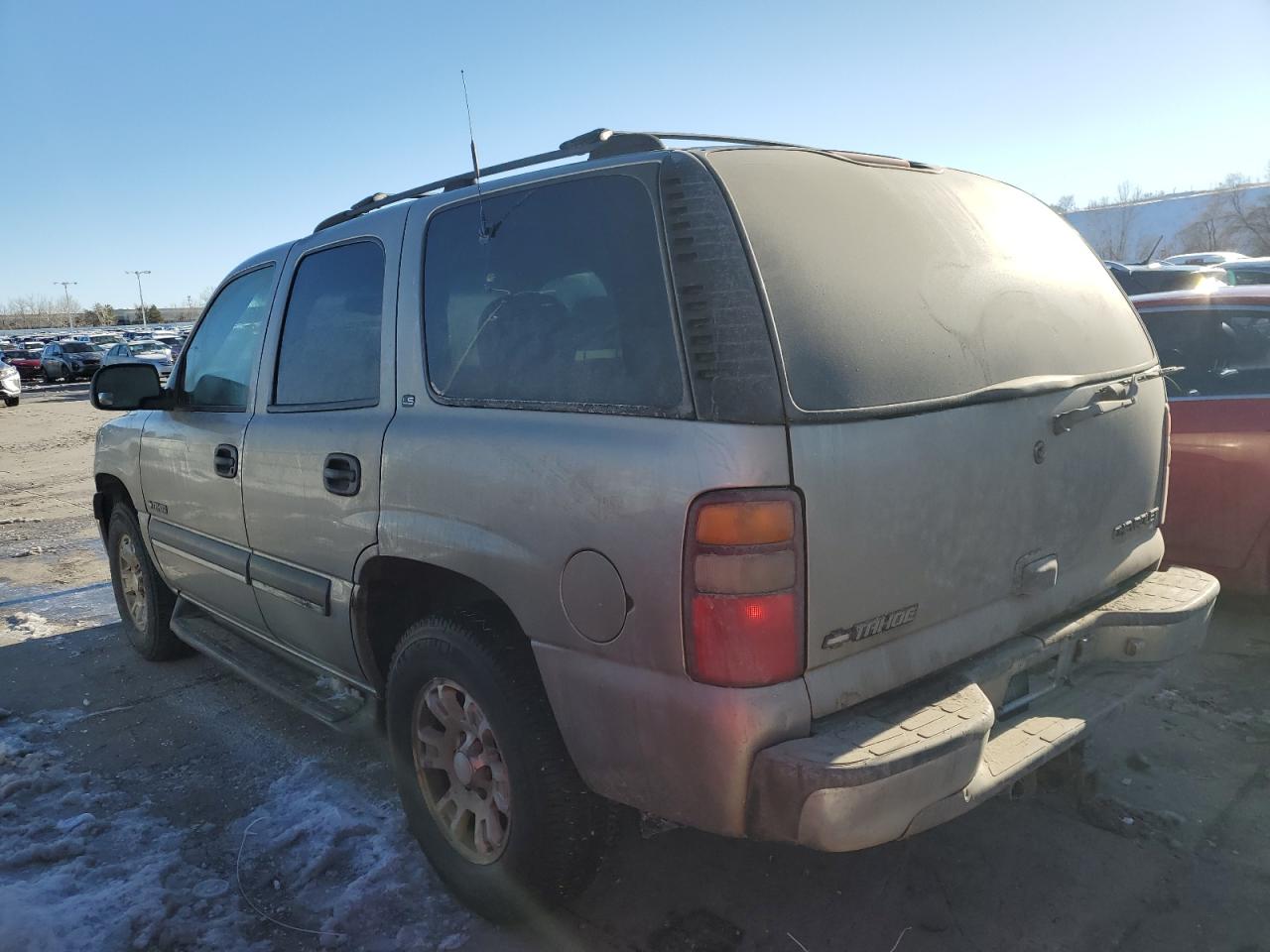 2001 Chevrolet Tahoe - Image 2