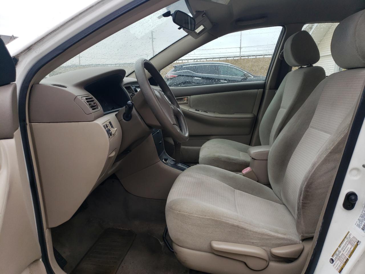 2005 Toyota Corolla - Image 7