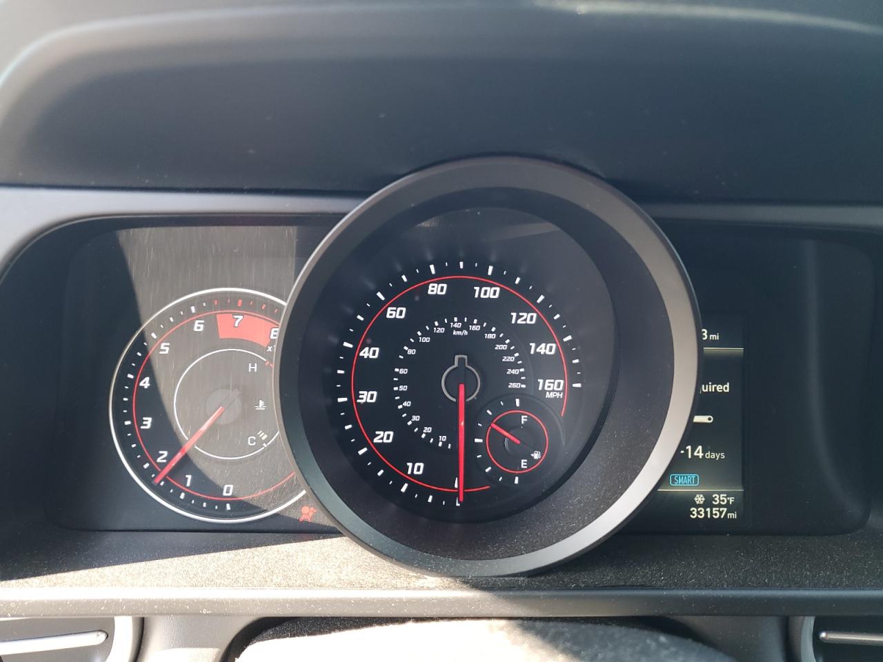 2022 Hyundai Elantra - Image 9