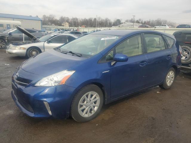 2014 Toyota Prius V  de vânzare în Pennsburg, PA - Front End