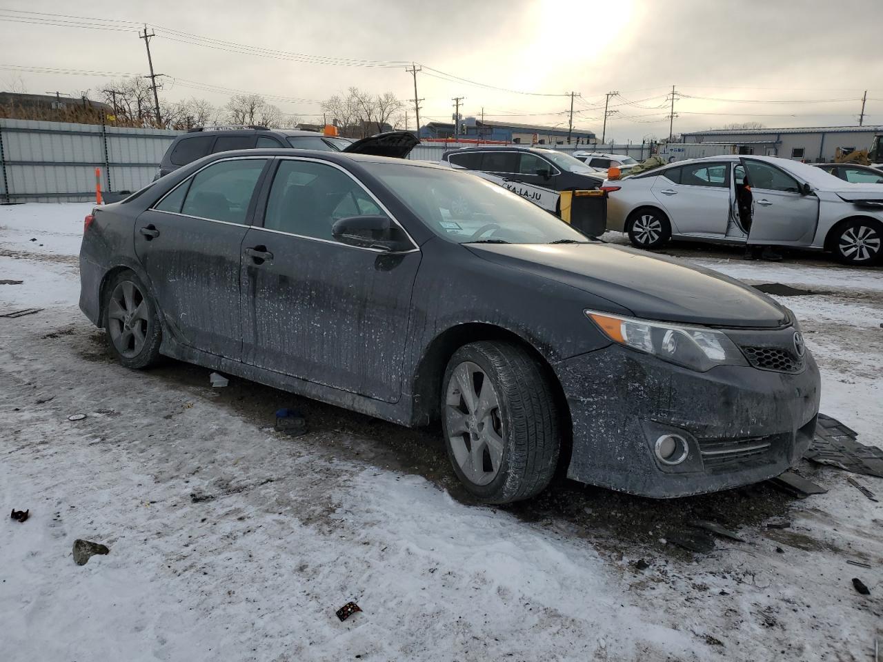 2012 Toyota Camry - Image 4