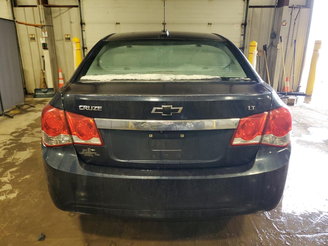 2016 Chevrolet Cruze - Image 6