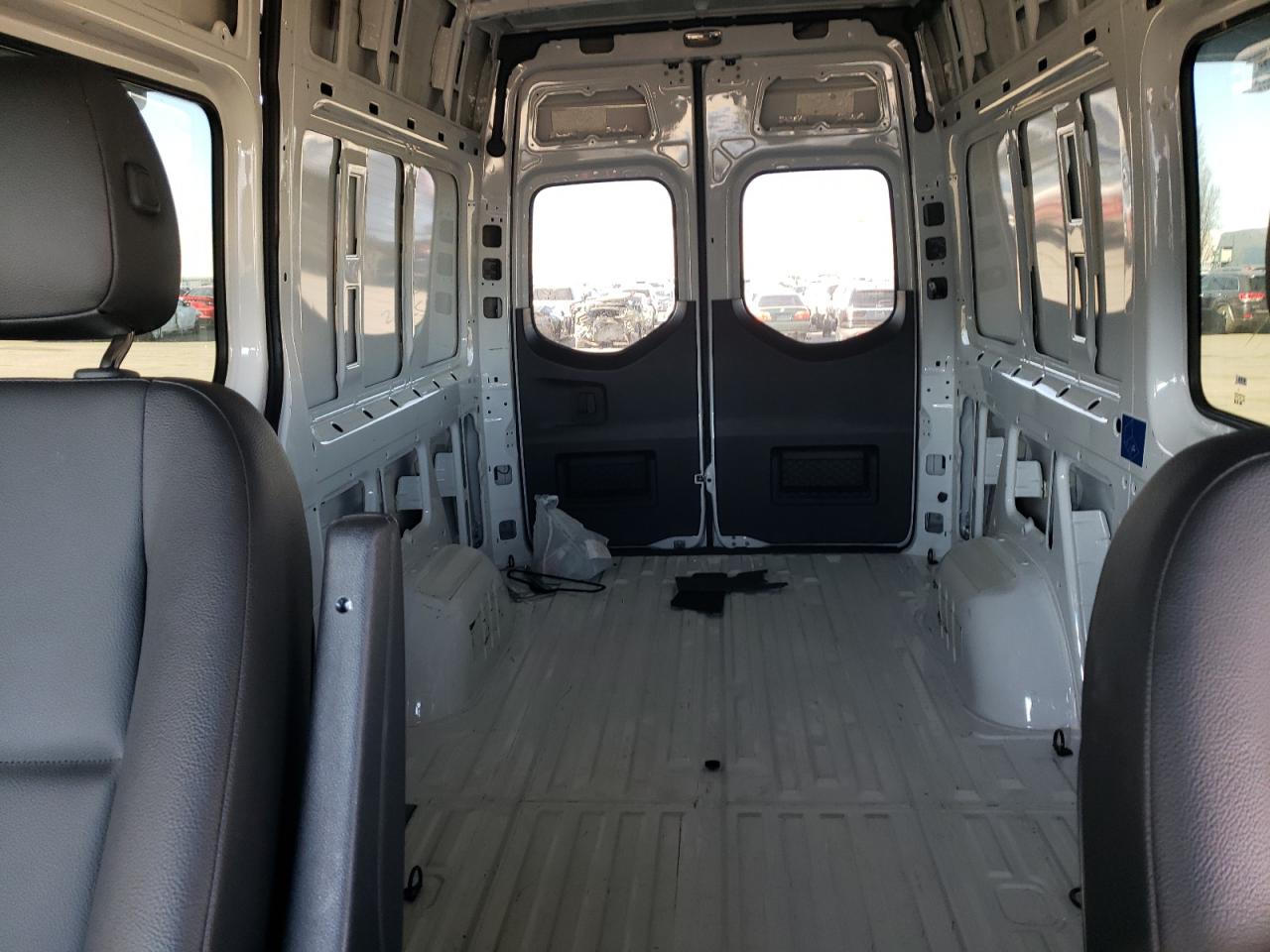 2021 Mercedes-Benz Sprinter - Image 10
