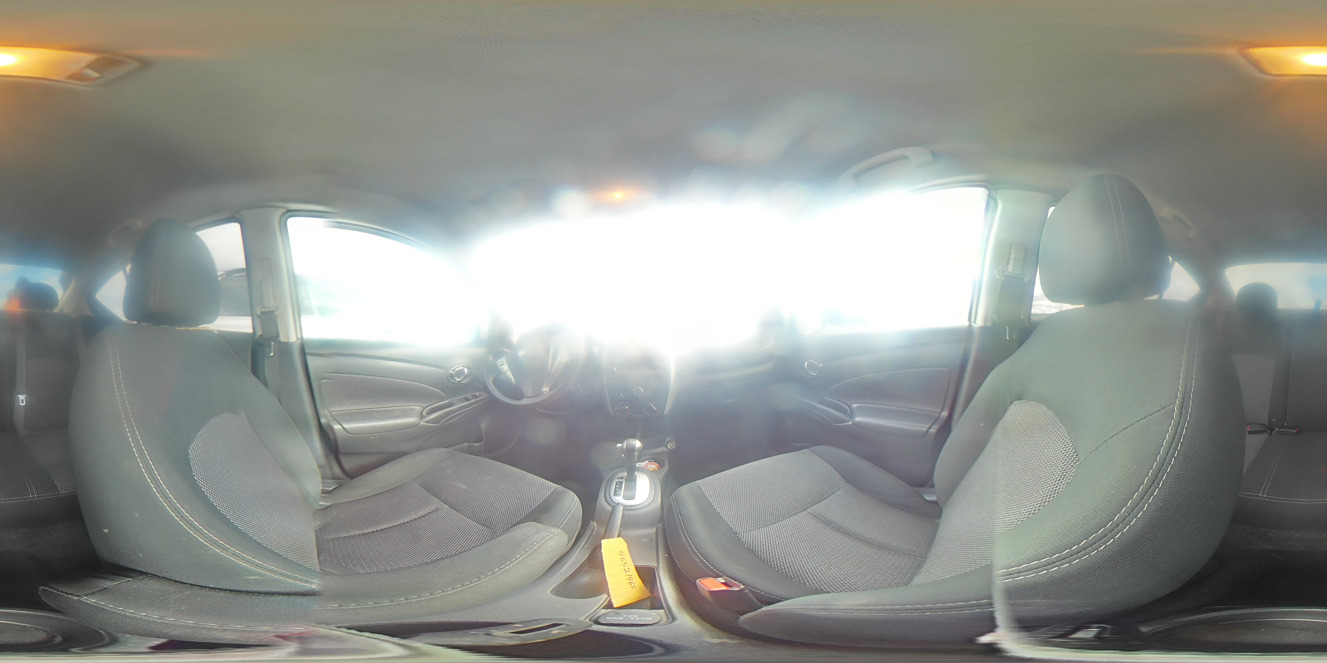 2019 Nissan Versa - Image 13