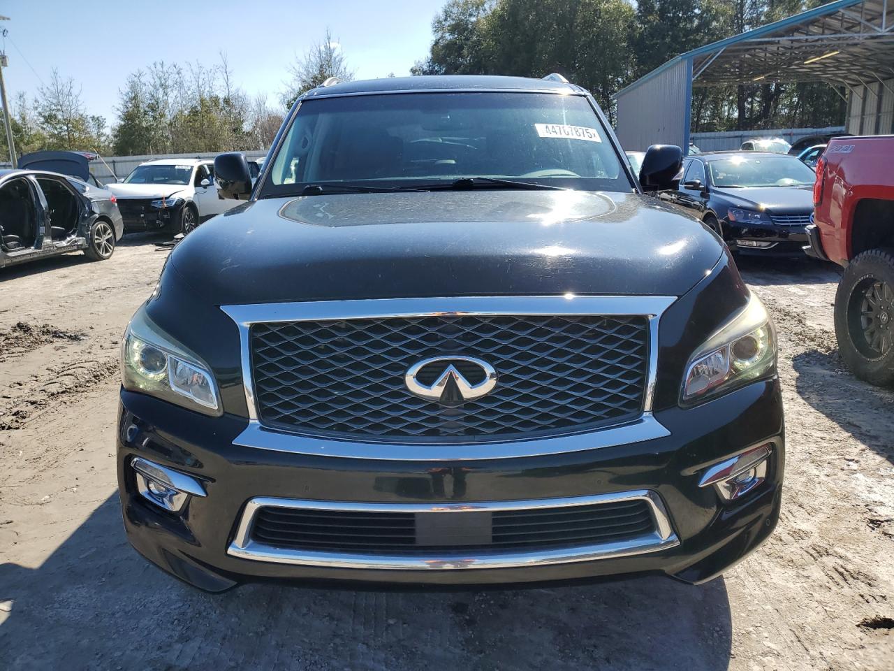 2015 Infiniti QX80 - Image 5