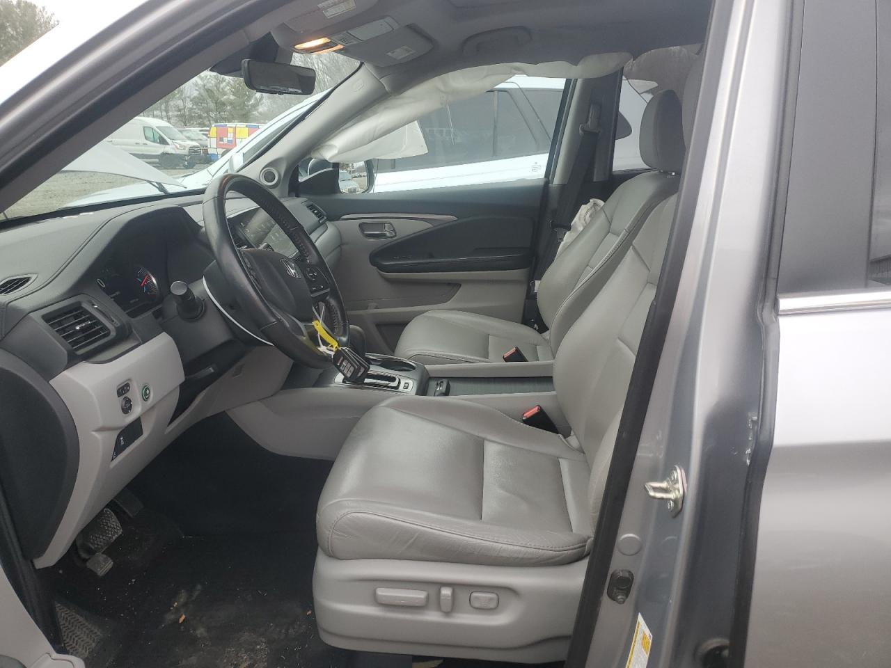 2020 Honda Pilot - Image 7