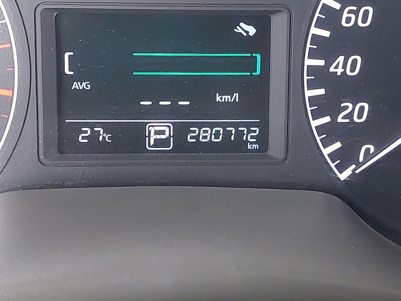 MNTBC2C94E6005253 - 2014 Nissan Tiida - #45250785