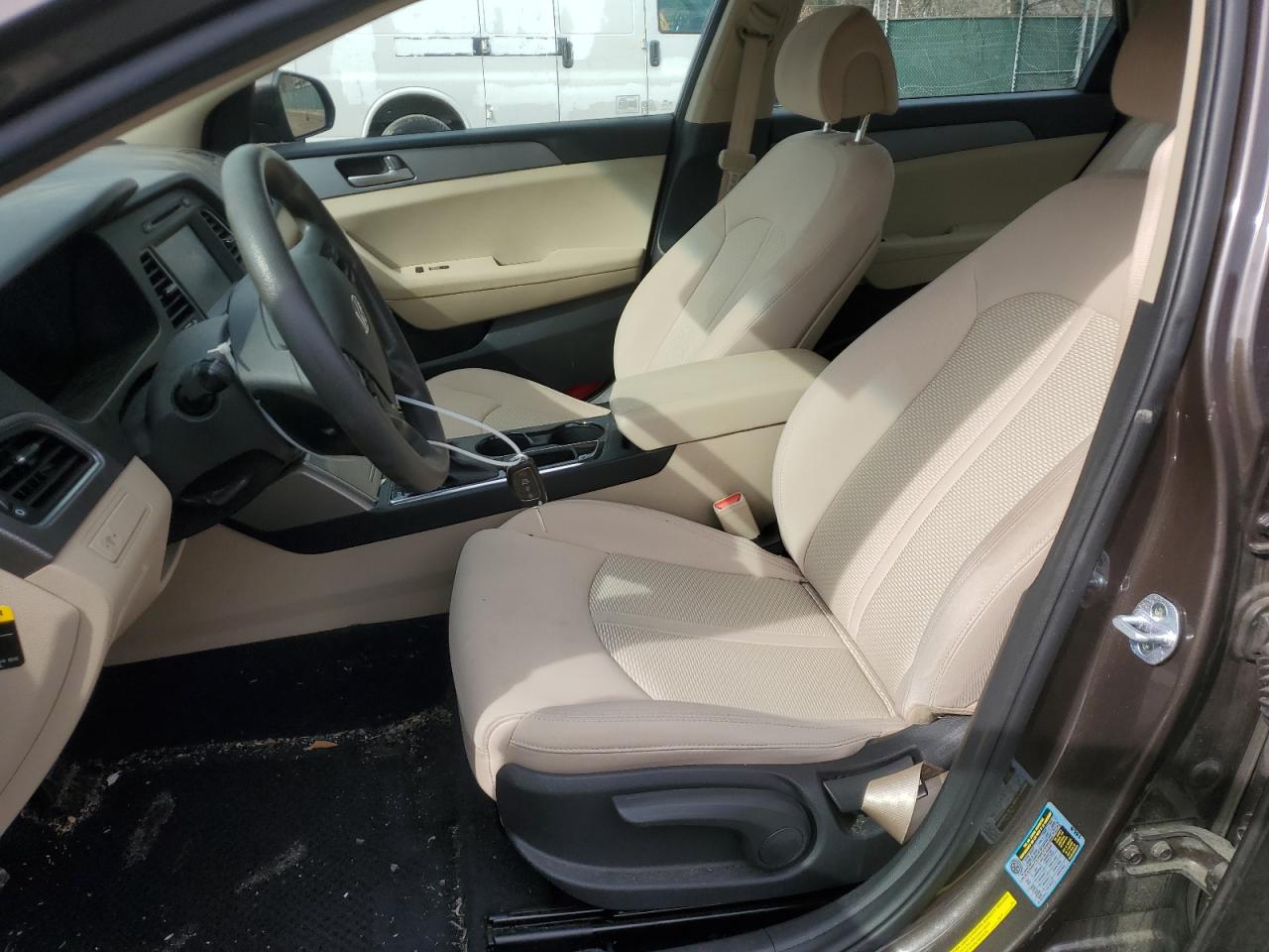2017 Hyundai Sonata - Image 7