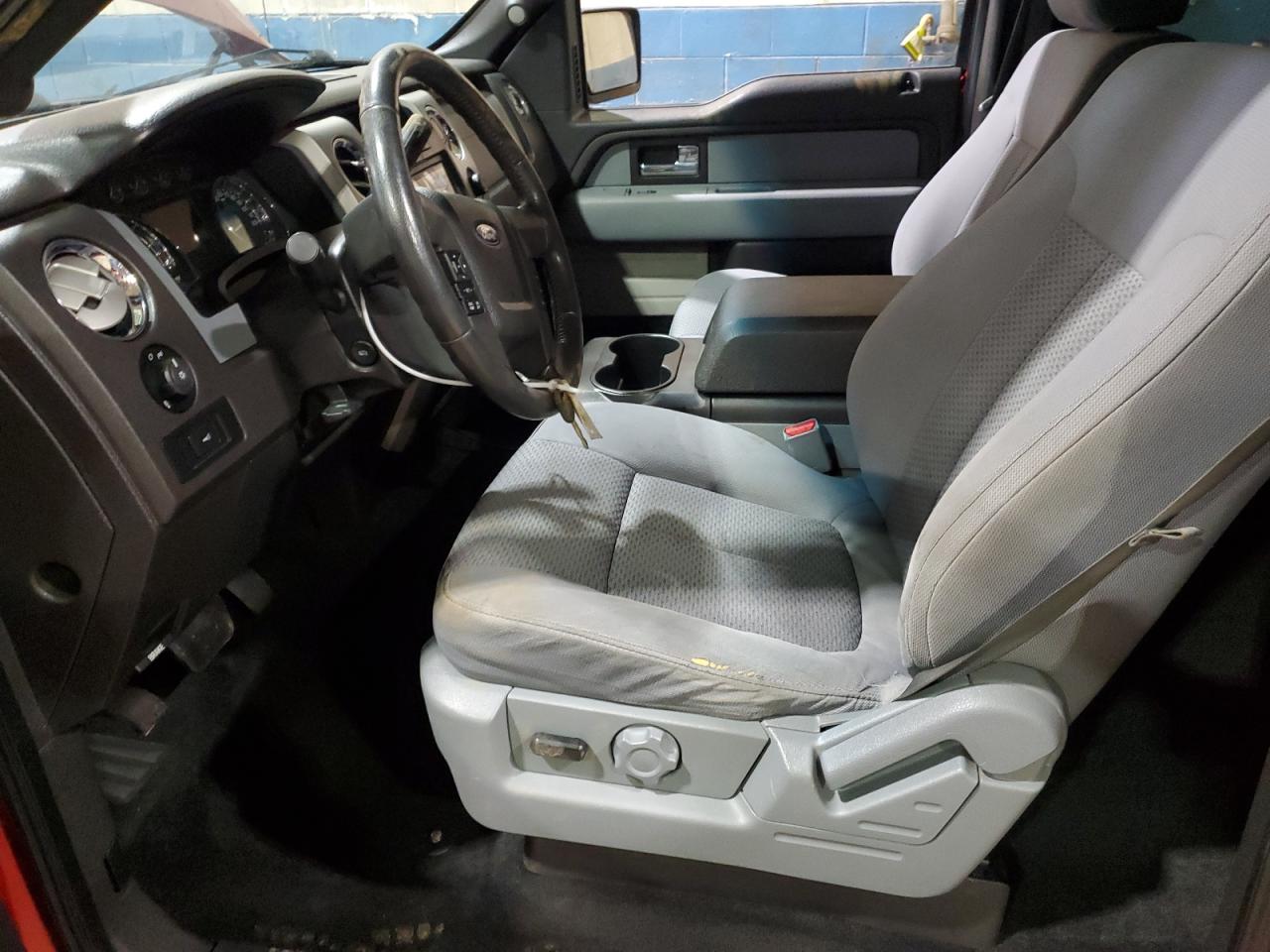 2012 Ford F-150 - Image 7