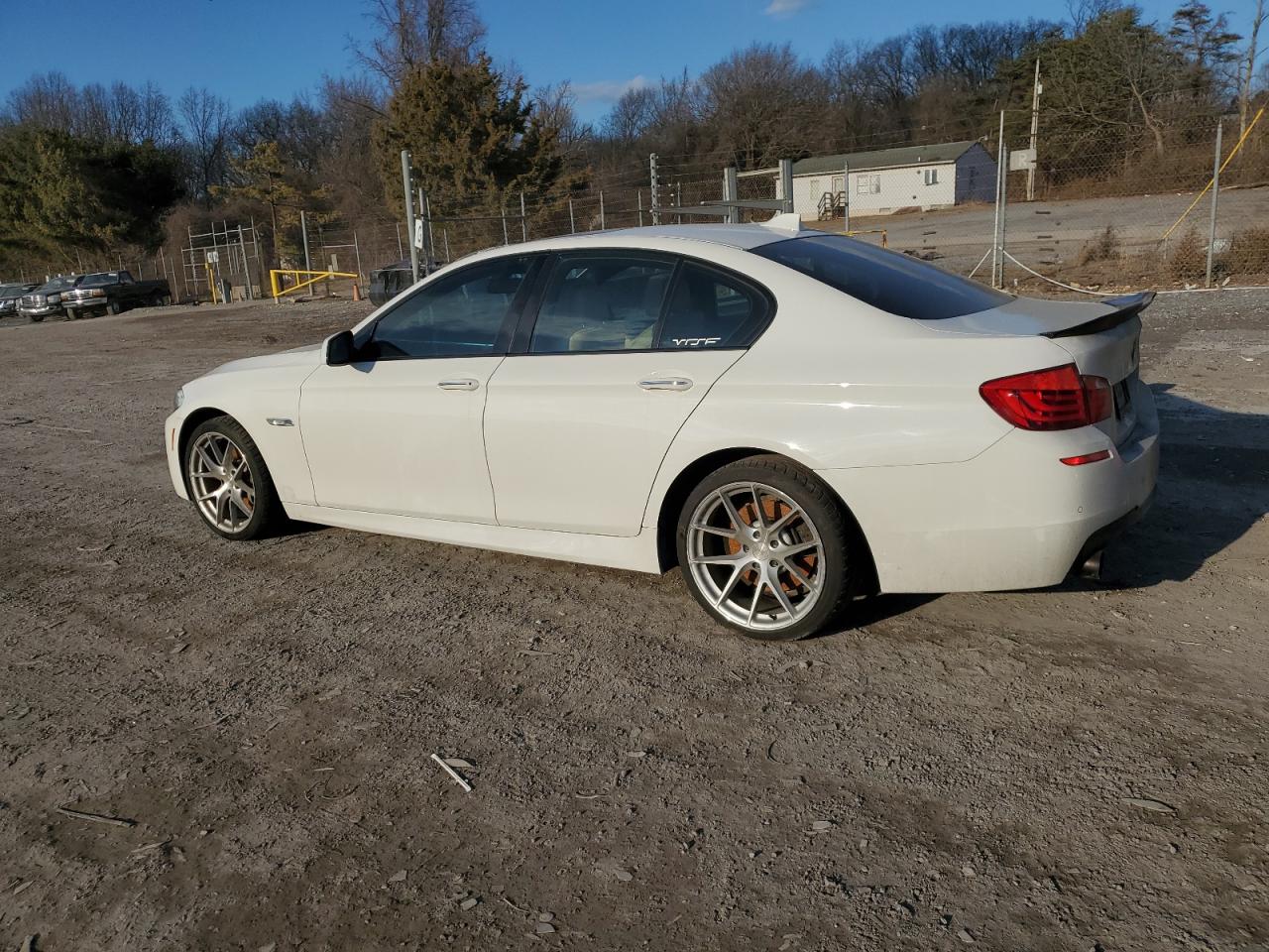 2013 BMW 5er - Image 2