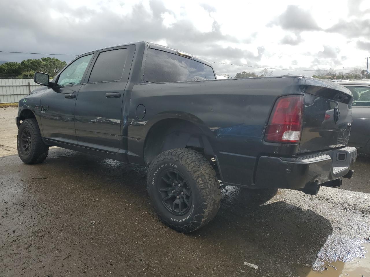 2019 RAM 1500 - Image 2