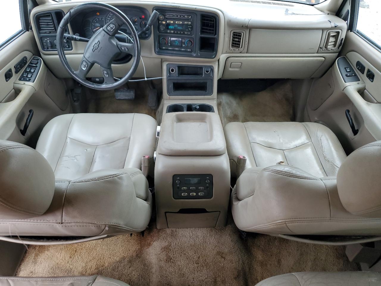 2003 Chevrolet Tahoe - Image 8