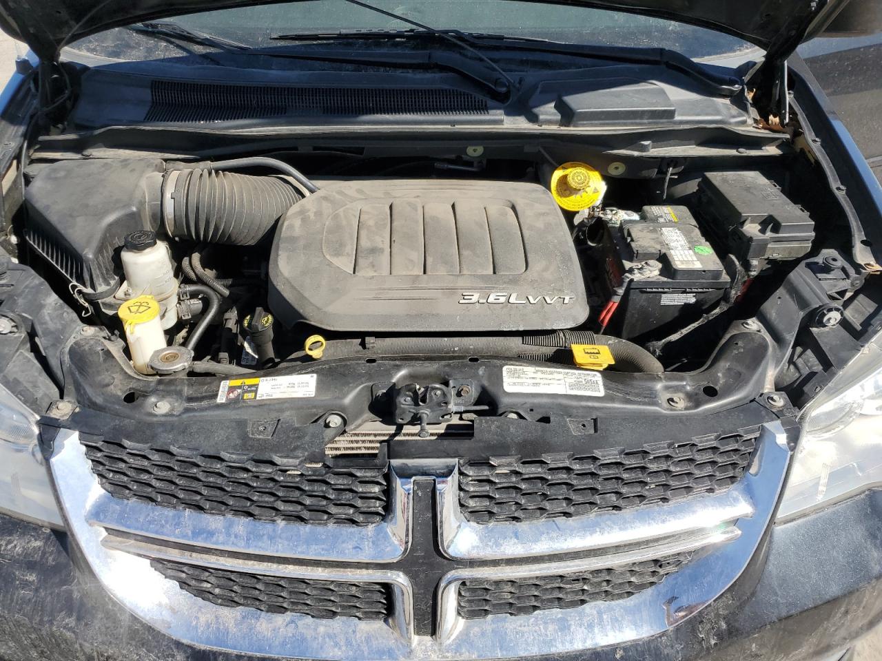 2016 Dodge Caravan - Image 13