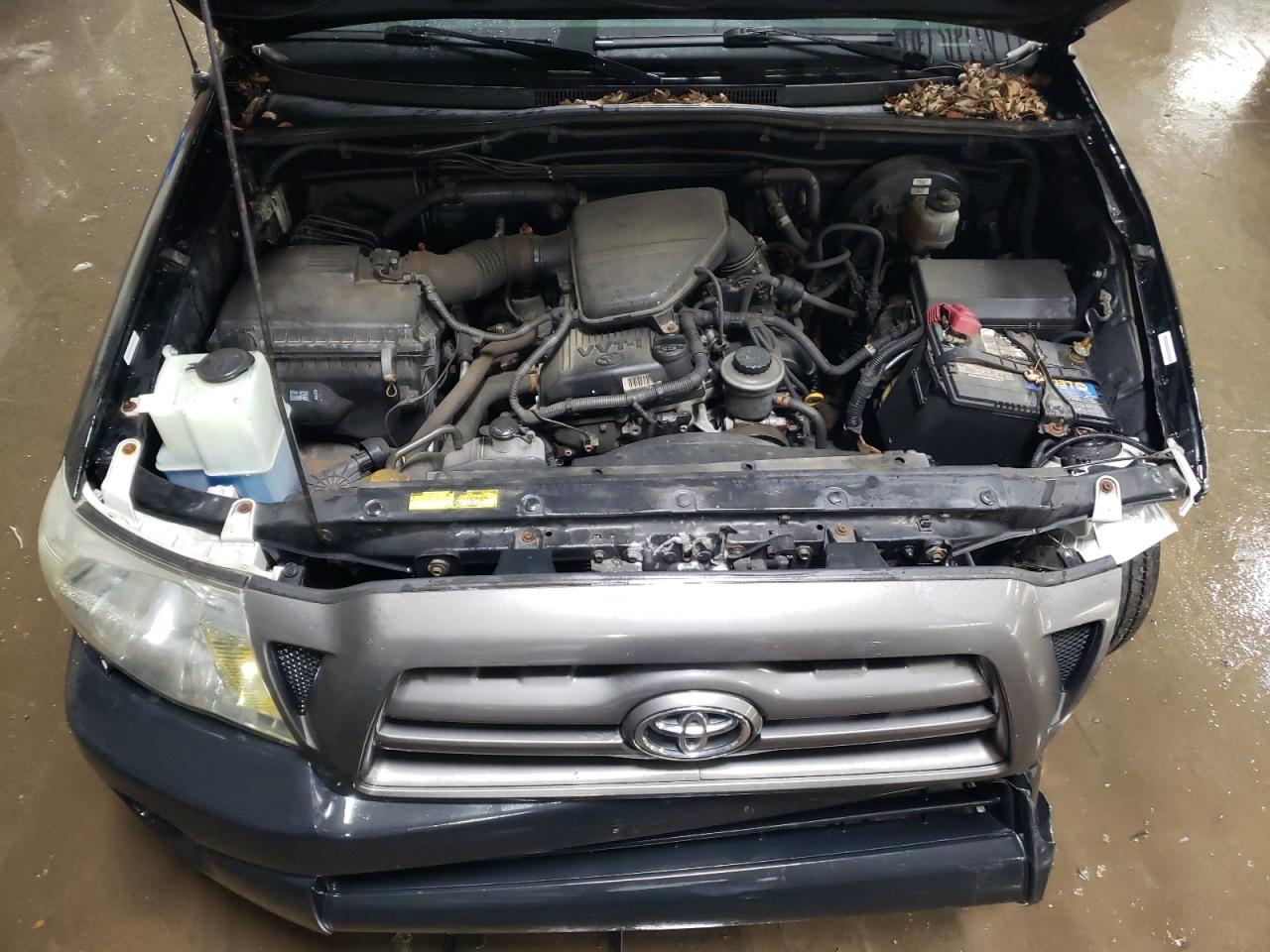 2009 Toyota Tacoma - Image 11