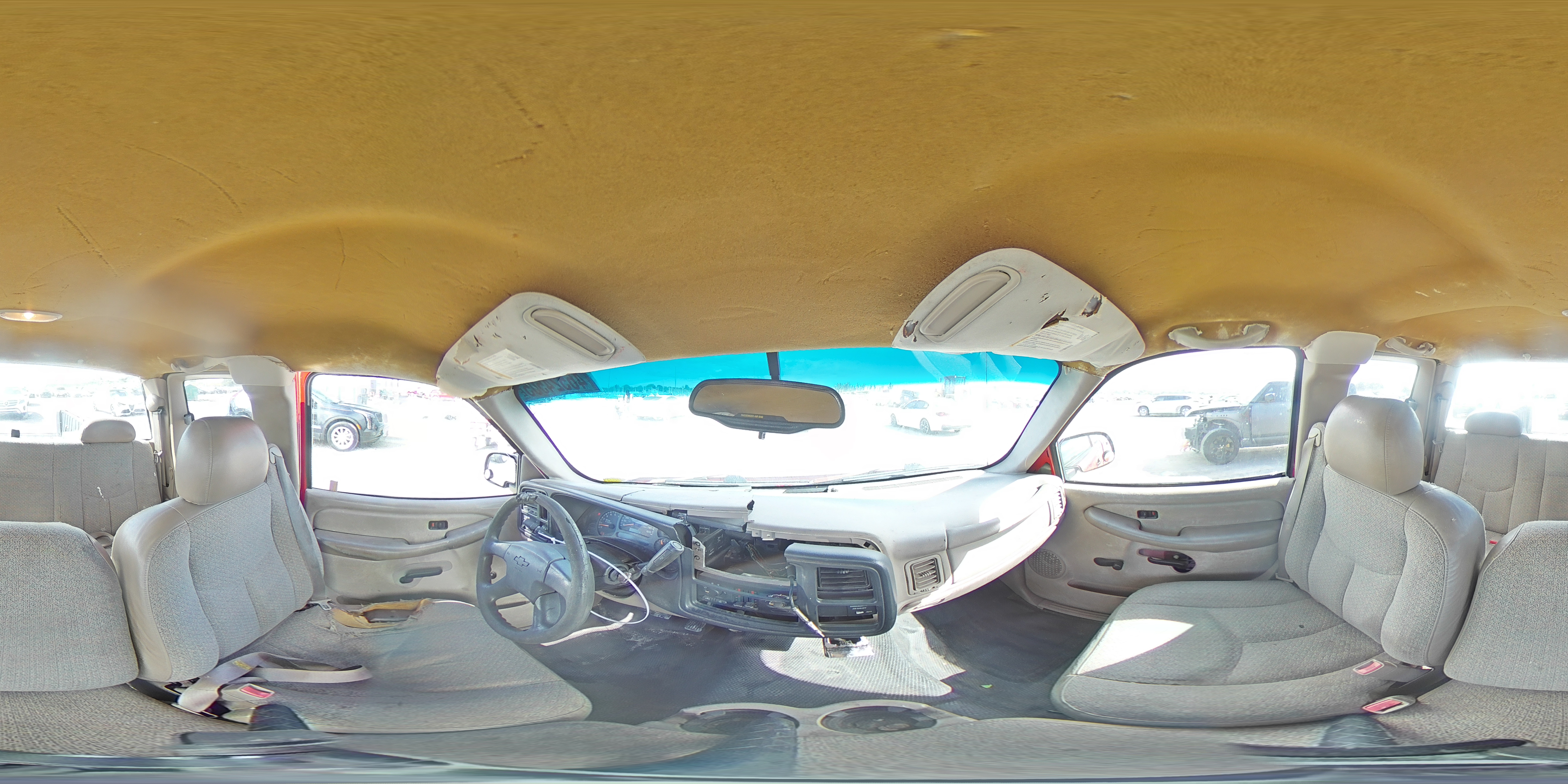 2003 Chevrolet Silverado - Image 13