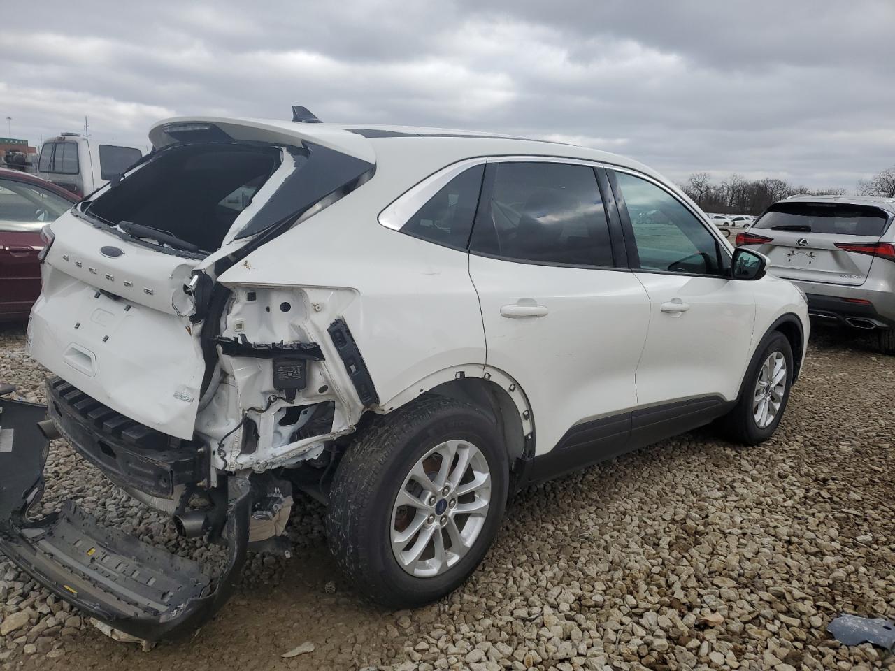 2020 Ford Escape - Image 3