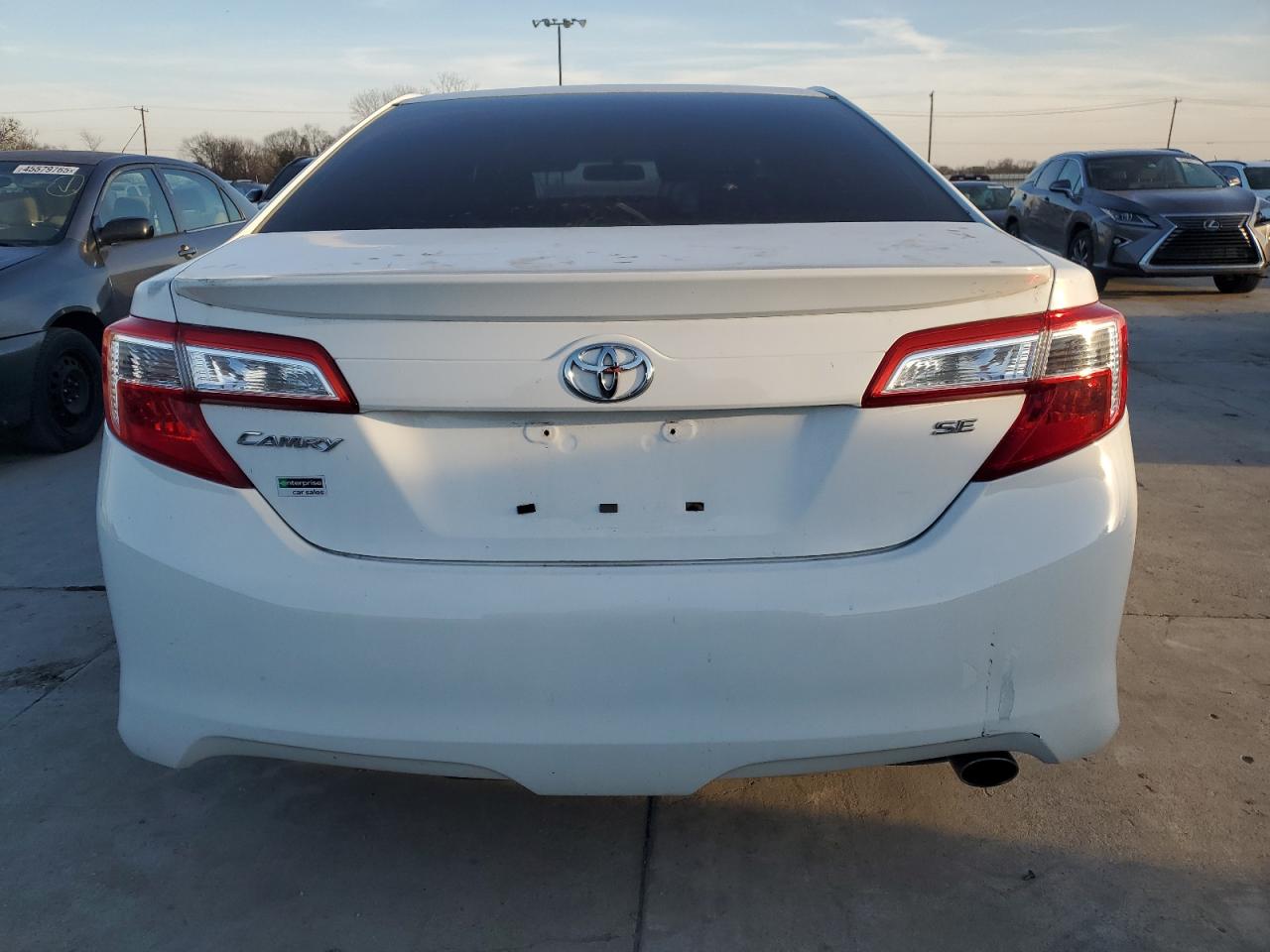 2014 Toyota Camry - Image 6