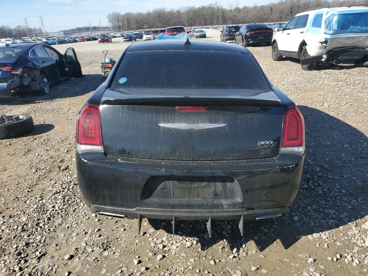 2015 Chrysler 300 - Image 6