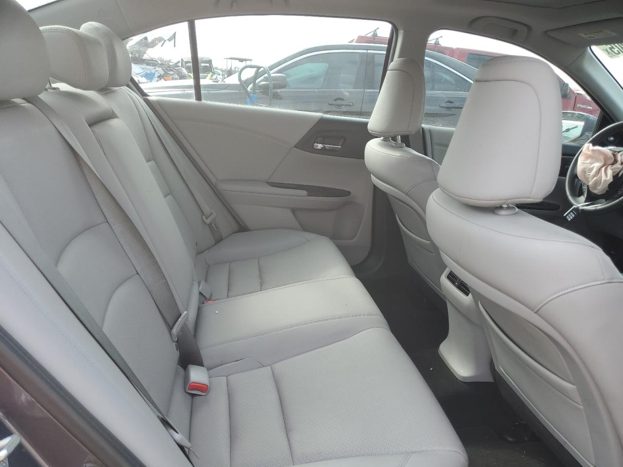 2014 Honda Accord - Image 11