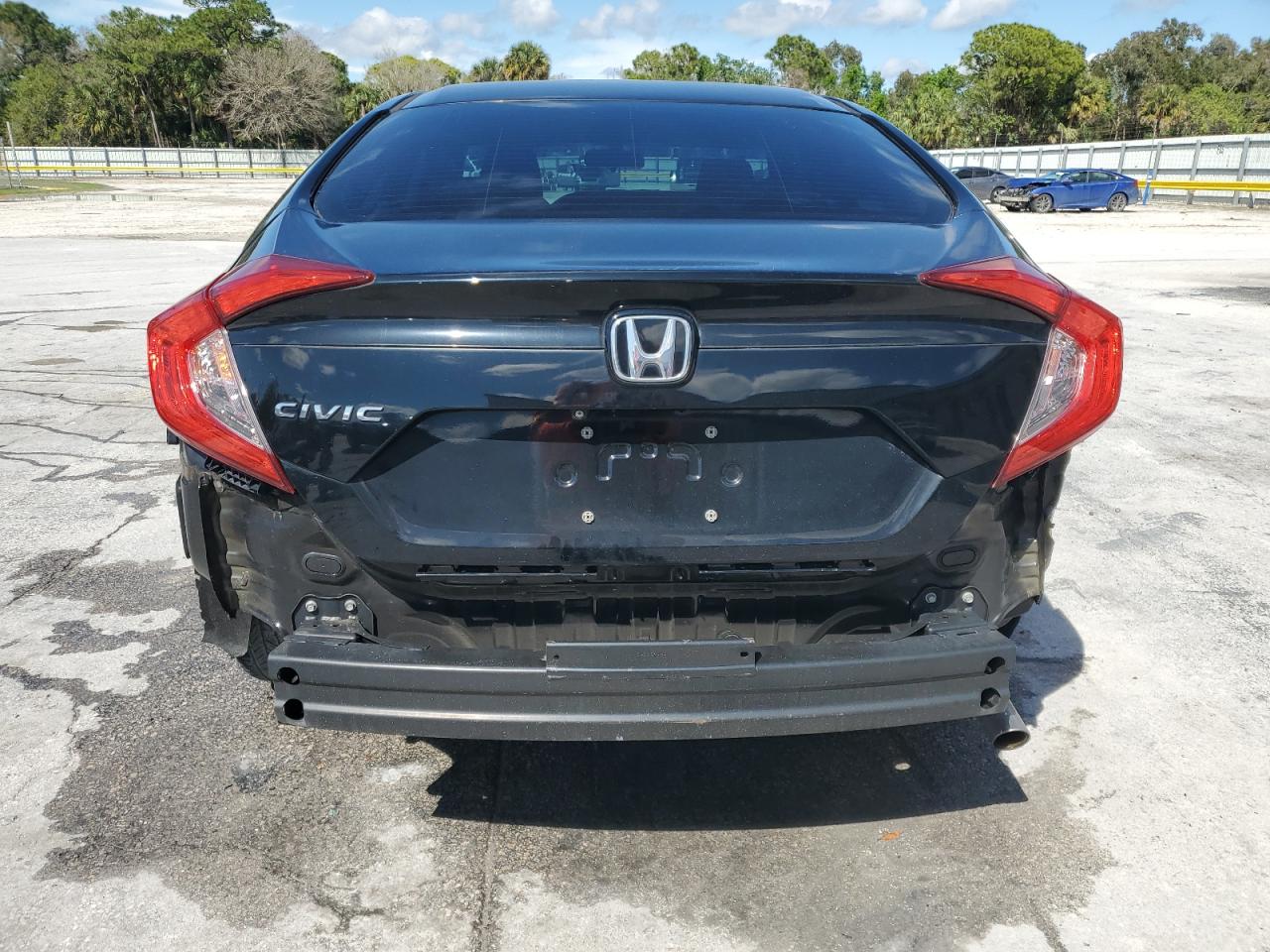2016 Honda Civic - Image 6