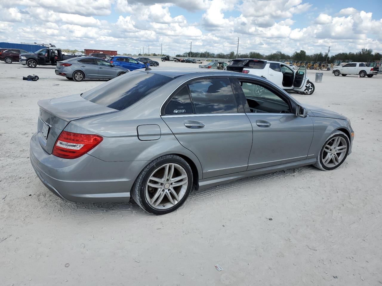 2014 Mercedes-Benz C-klasse - Image 3