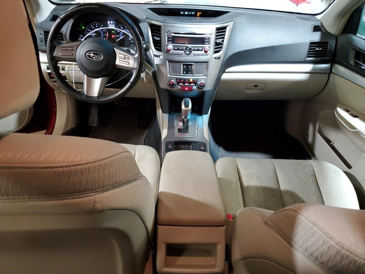 2011 Subaru Outback - Image 8