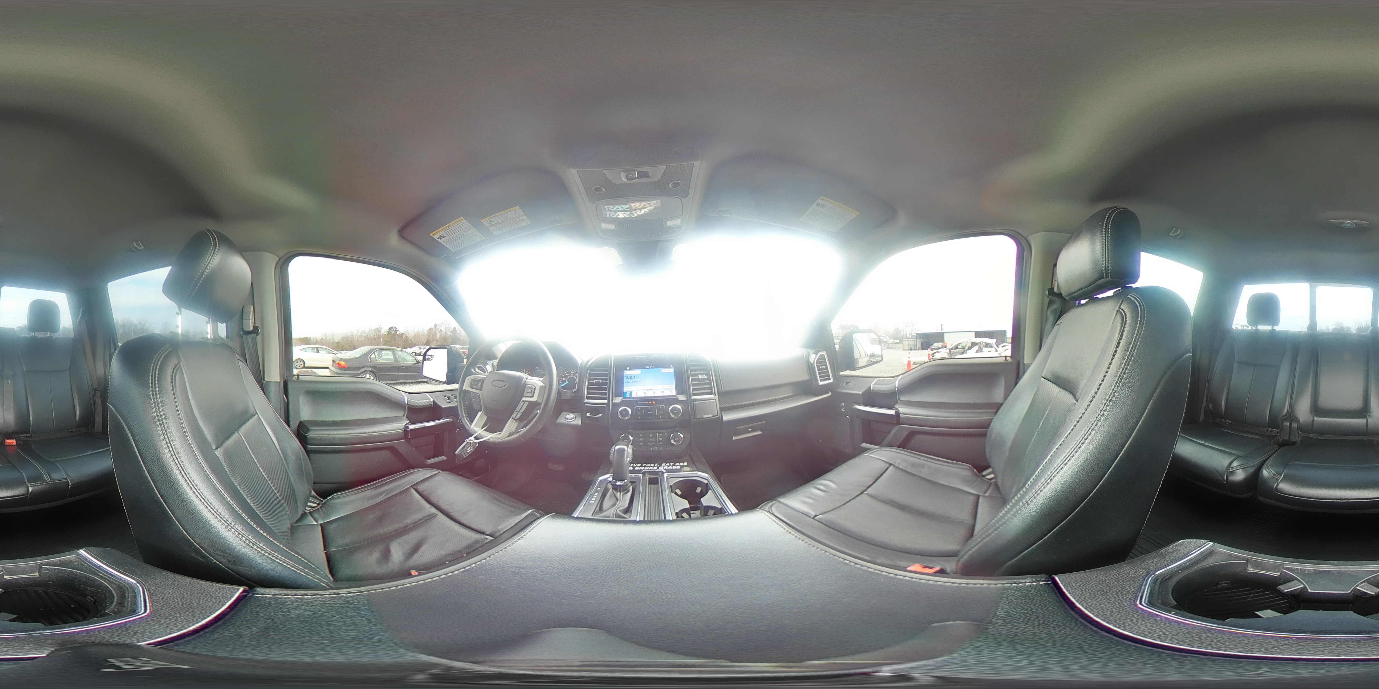 2019 Ford F-150 - Image 13
