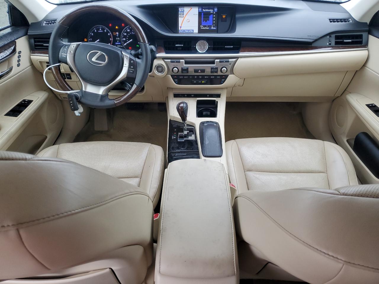 2014 Lexus ES - Image 8