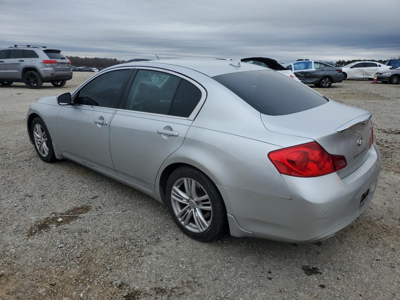 2010 Infiniti G - Image 2