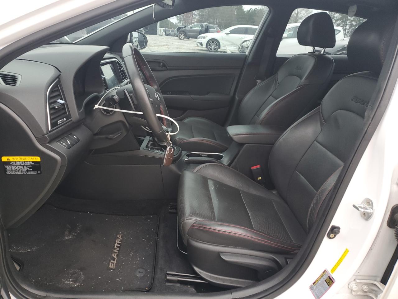 2017 Hyundai Elantra - Image 7