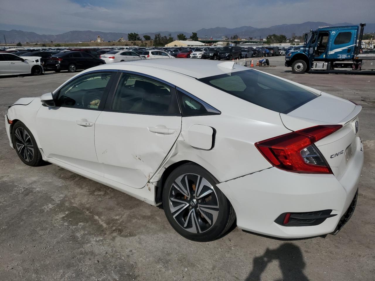 2018 Honda Civic - Image 2