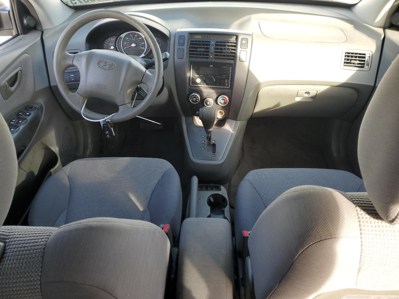 2007 Hyundai Tucson - Image 8