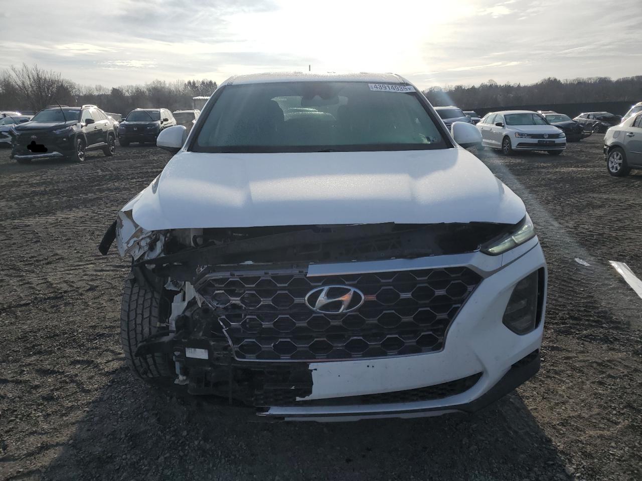 2019 Hyundai Santa Fe - Image 5