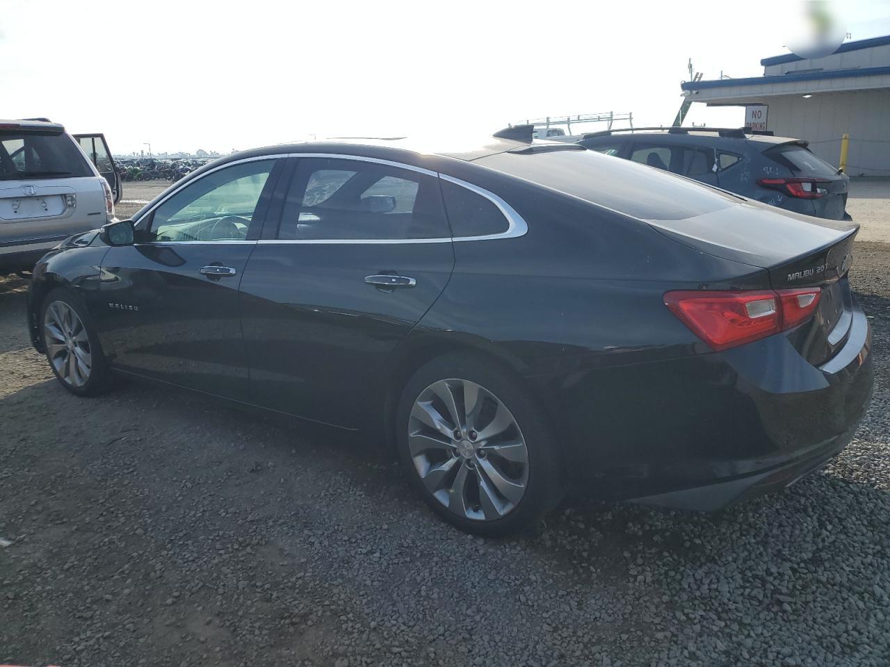 2016 Chevrolet Malibu - Image 2