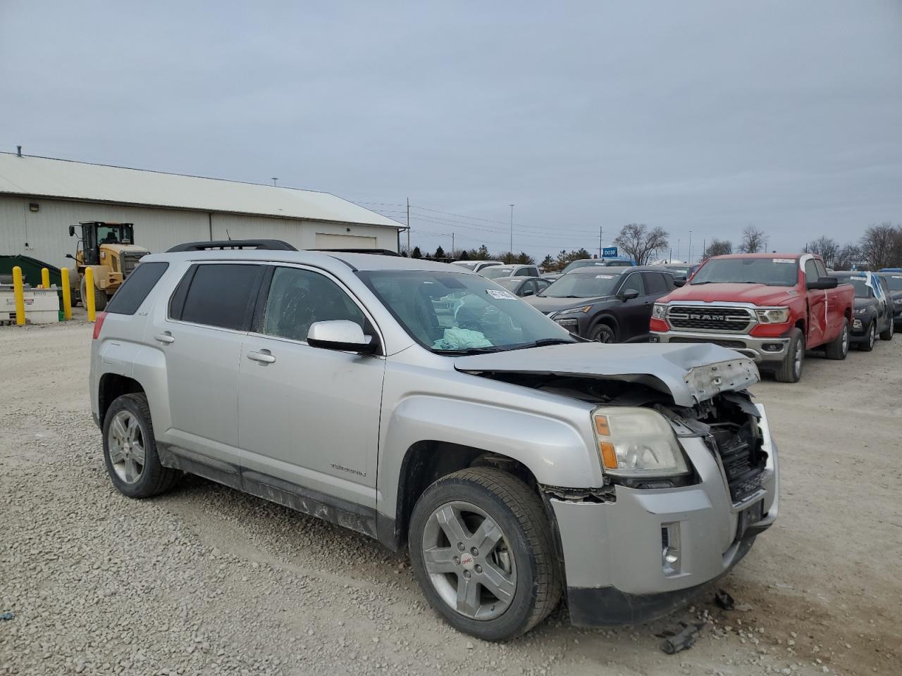 2012 GMC Terrain - Image 4