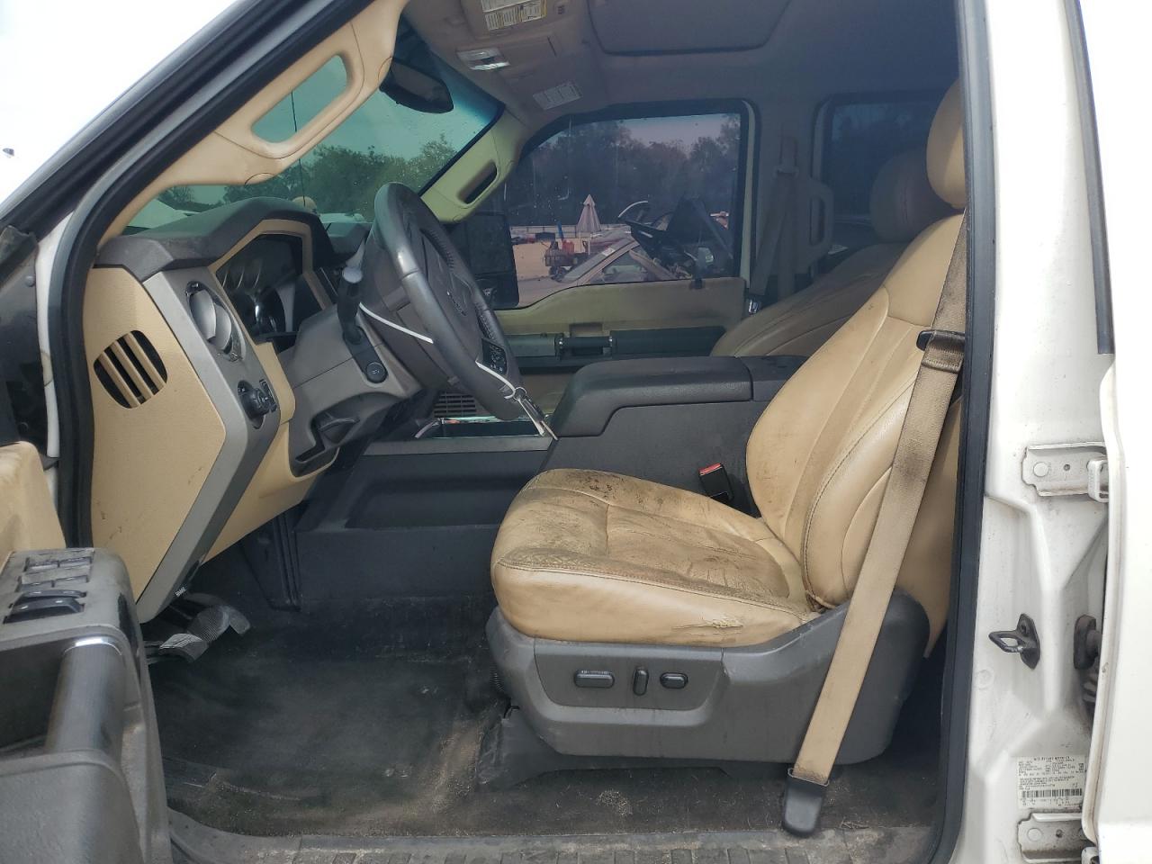 2015 Ford F250 - Image 7