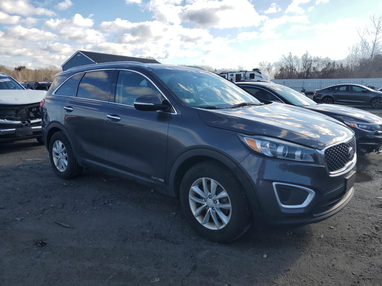 2018 Kia Sorento - Image 4