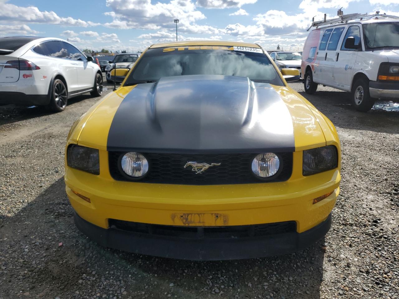 2005 Ford Mustang - Image 5